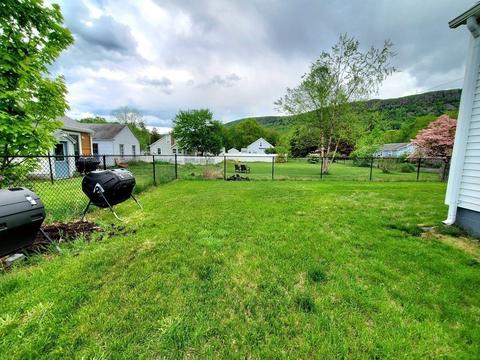 11 Grove St, Easthampton, MA 01027 photo 36