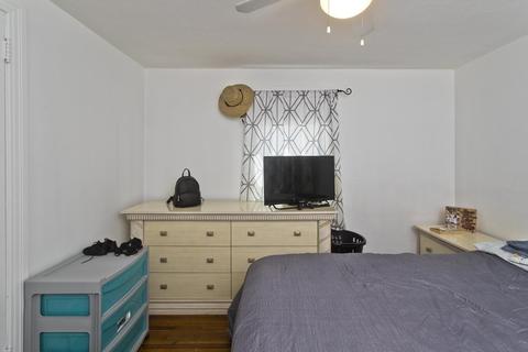 797 Armory St, Springfield, MA 01107 photo 21