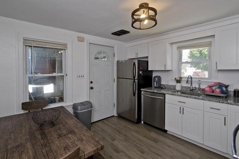 797 Armory St, Springfield, MA 01107 photo 13