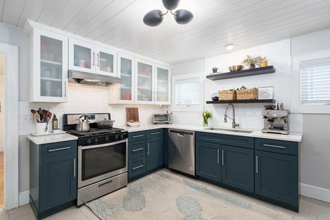 103 Cottage St, Easthampton, MA 01027 photo 14