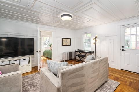 103 Cottage St, Easthampton, MA 01027 photo 6