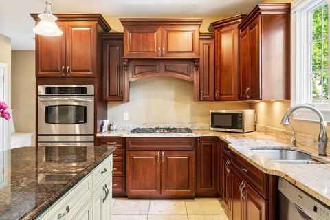 2 Shadow Ln, Wellesley, MA 02482 photo 6