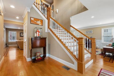 2 Shadow Ln, Wellesley, MA 02482 photo 14