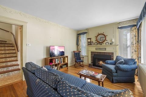 20 Warren St, Danvers, MA 01923 photo 6