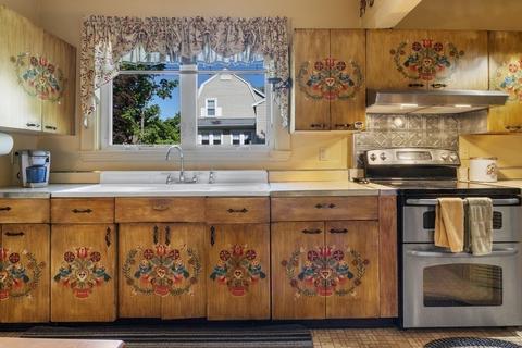 20 Warren St, Danvers, MA 01923 photo 9
