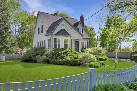 20 Warren St, Danvers, MA 01923 photo 1