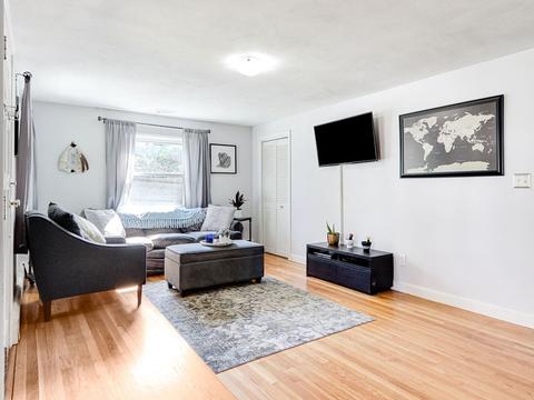 83 Henderson, Needham, RI 02942 photo 1