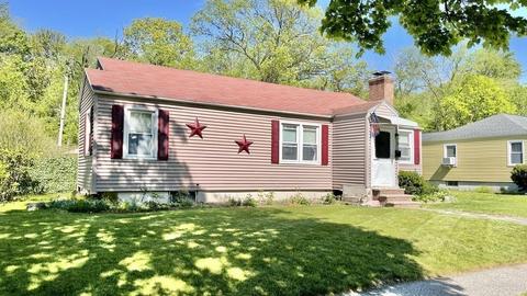 31 Knowles Rd, Worcester, MA 01602 photo 2