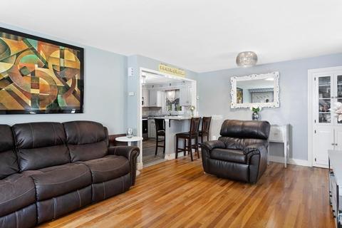 31 Knowles Rd, Worcester, MA 01602 photo 14