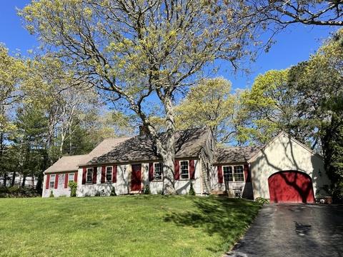 14 Oxner Rd, Barnstable, MA 02632 photo 1