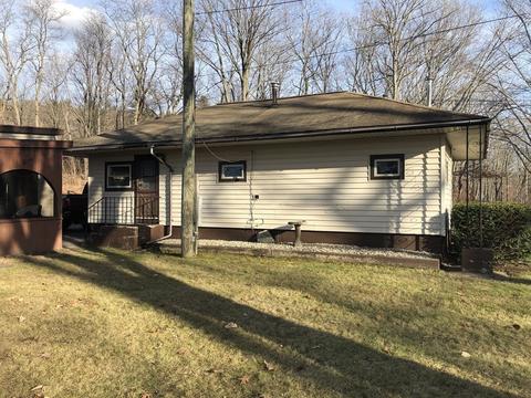 2 Forest St, Erving, MA 01344 photo 2