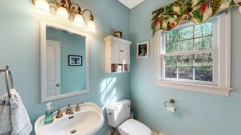 170 South St, Upton, MA 01568 photo 16