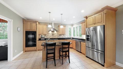 170 South St, Upton, MA 01568 photo 7