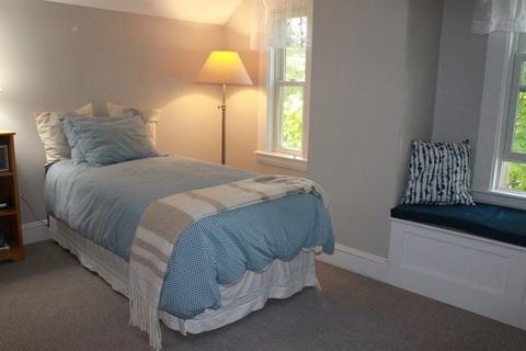 1522 Great Plain Ave, Needham, MA 02492 photo 17