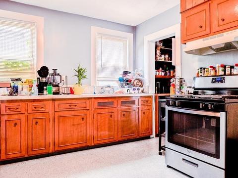 74 Lewis St, Everett, MA 02149 photo 3