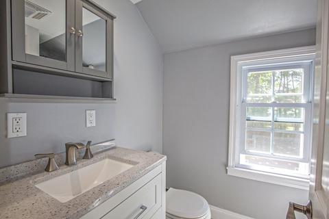 35 Bowles Park, Springfield, MA 01104 photo 22