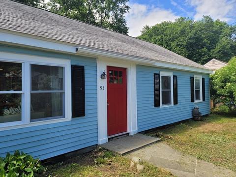 93 Highland St, Canton, MA 02021 photo 2