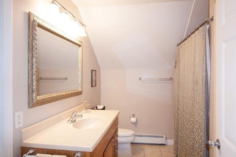 12 Lamar Ave, Worcester, MA 01604 photo 17