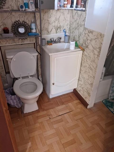 11 Emerald St, Chicopee, MA 01013 photo 17