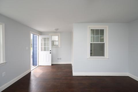 201 Pine St, Dedham, MA 02026 photo 9