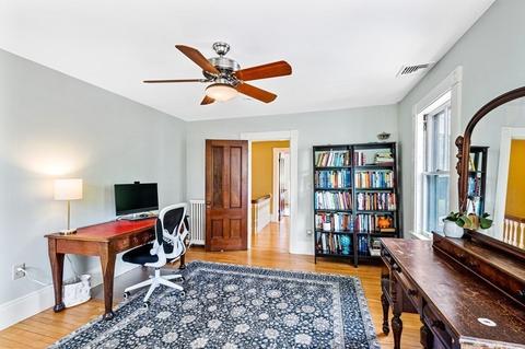 33 Cedar Ave, Stoneham, MA 02180 photo 24