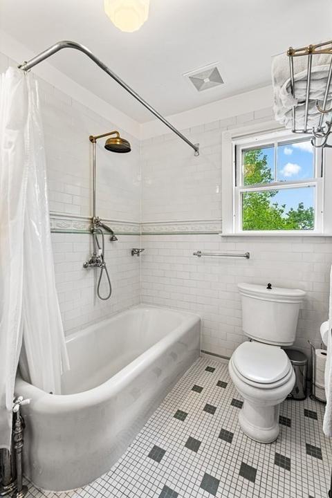 33 Cedar Ave, Stoneham, MA 02180 photo 28