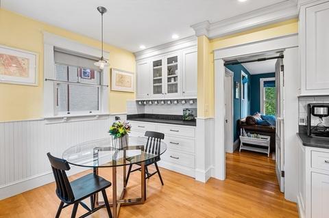 33 Cedar Ave, Stoneham, MA 02180 photo 8