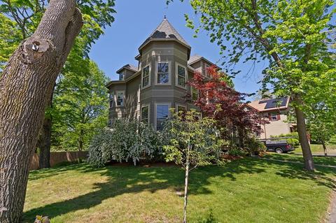 33 Cedar Ave, Stoneham, MA 02180 photo 34