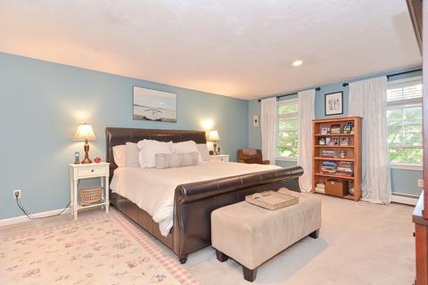 12 Forest Park Dr, Mendon, MA 01756 photo 18