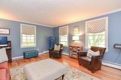 12 Forest Park Dr, Mendon, MA 01756 photo 13