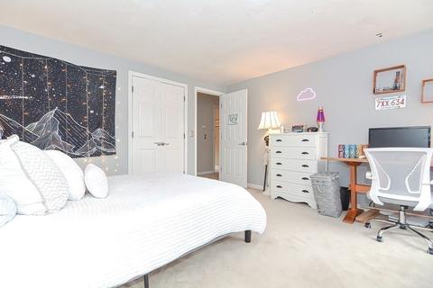 12 Forest Park Dr, Mendon, MA 01756 photo 27