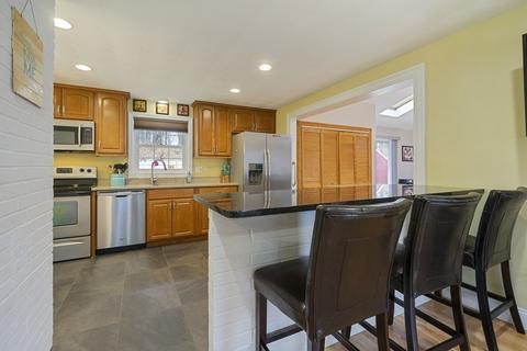 26 Edith Rd, Framingham, MA 01701 photo 10