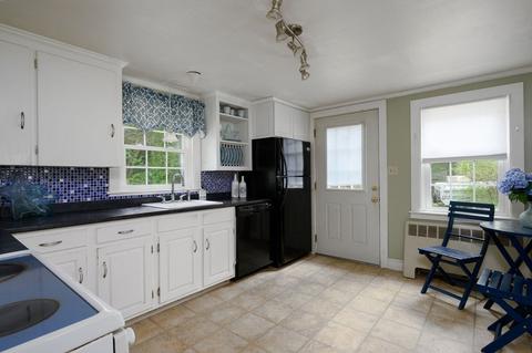 346 Old Stage Rd, Barnstable, MA 02632 photo 8