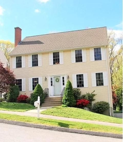 14 Devonshire St, Worcester, MA 01605 photo 2
