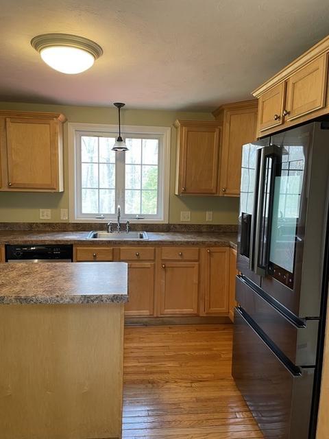 14 Devonshire St, Worcester, MA 01605 photo 9