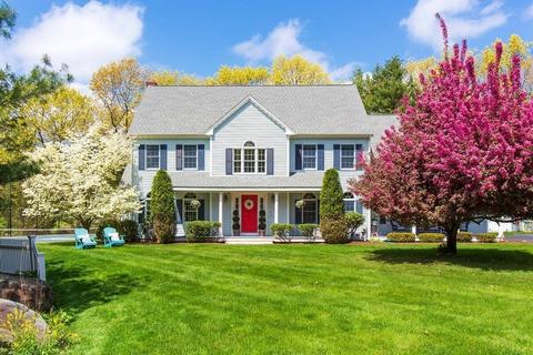 61 Wagon Rd, Walpole, MA 02081 photo 1