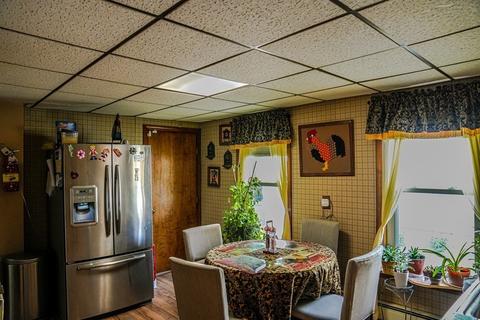 27 Park St, Webster, MA 01570 photo 7