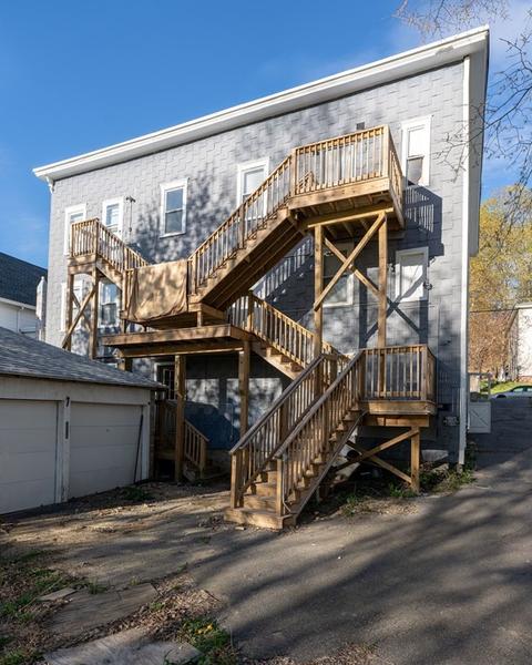 219 Pine St, Gardner, MA 01440 photo 4