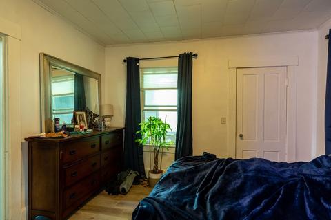 219 Pine St, Gardner, MA 01440 photo 6