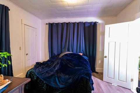 219 Pine St, Gardner, MA 01440 photo 7