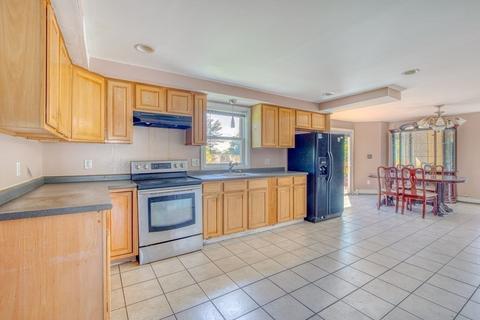 17 Spring St, Lawrence, MA 01841 photo 6