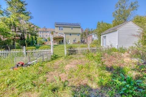 17 Spring St, Lawrence, MA 01841 photo 25