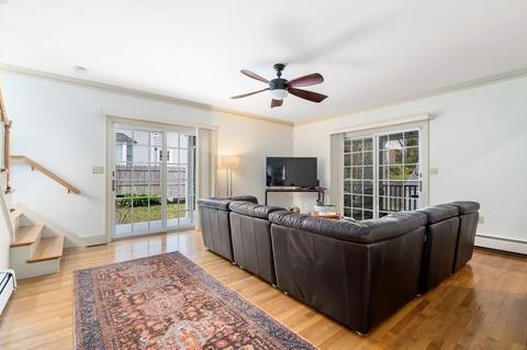 207 South St, Needham, MA 02492 photo 14