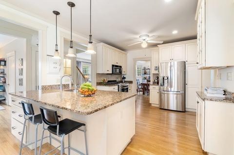 207 South St, Needham, MA 02492 photo 11