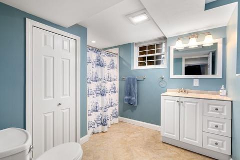 207 South St, Needham, MA 02492 photo 28
