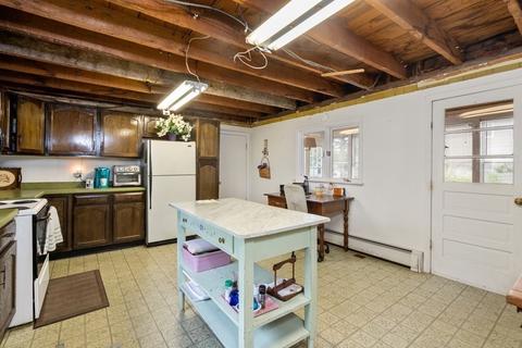 13 Clark St, Danvers, MA 01923 photo 10
