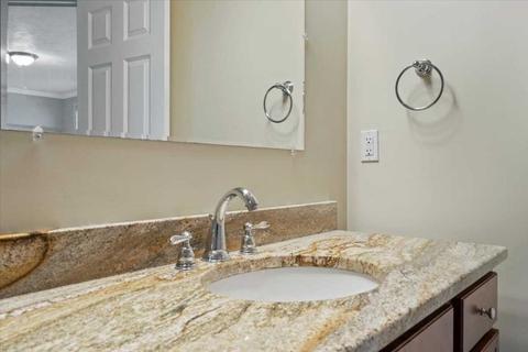 42 Dixfield St, Worcester, MA 01606 photo 24
