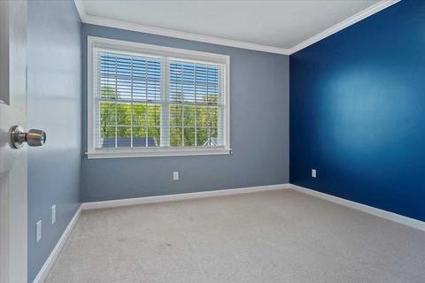 42 Dixfield St, Worcester, MA 01606 photo 26