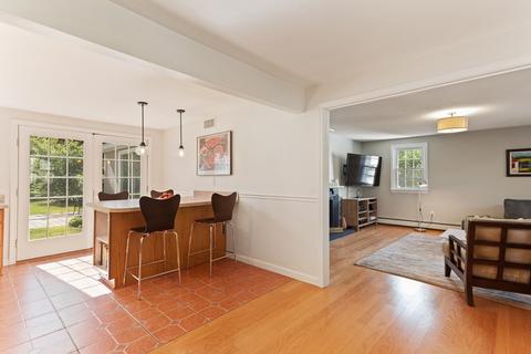 2 Dix Rd, Maynard, MA 01754 photo 7