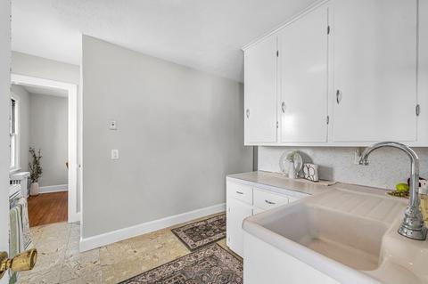288 Abbott St, Springfield, MA 01118 photo 17